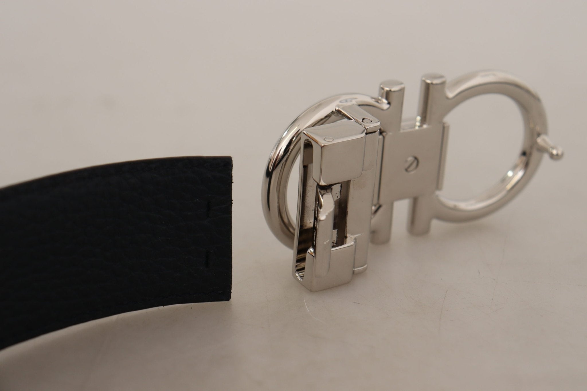 Salvatore Ferragamo Black and Blue Calf Leather Reversible Belt - Fizigo